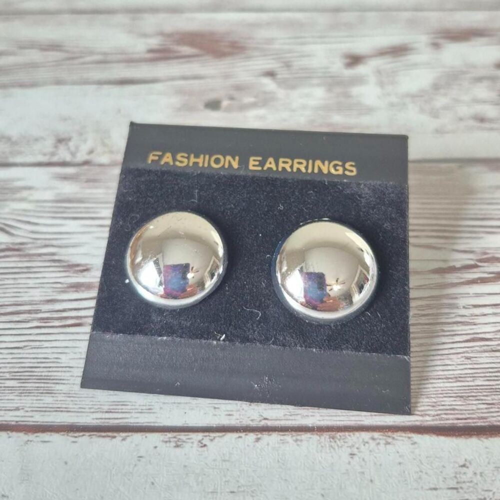 80s Plastic Silver Round Earrings with Steel Posts